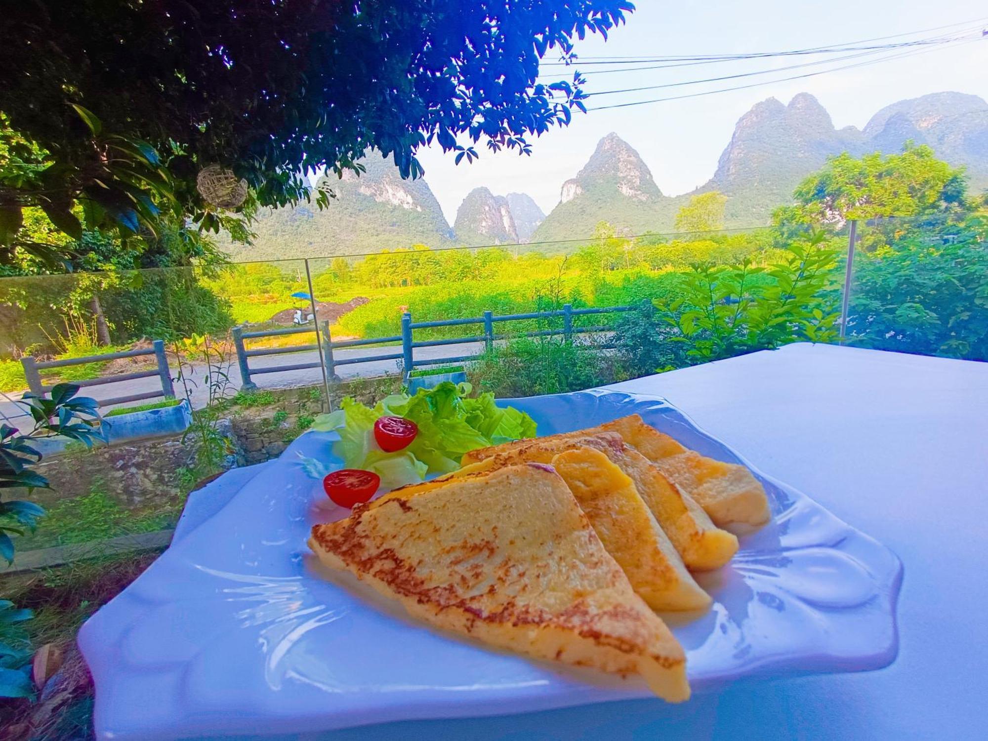 Yangshuo Fortune Lake Inn- One Way Free Pick Up From Airport Or Ts Over 3 Nights Exterior foto