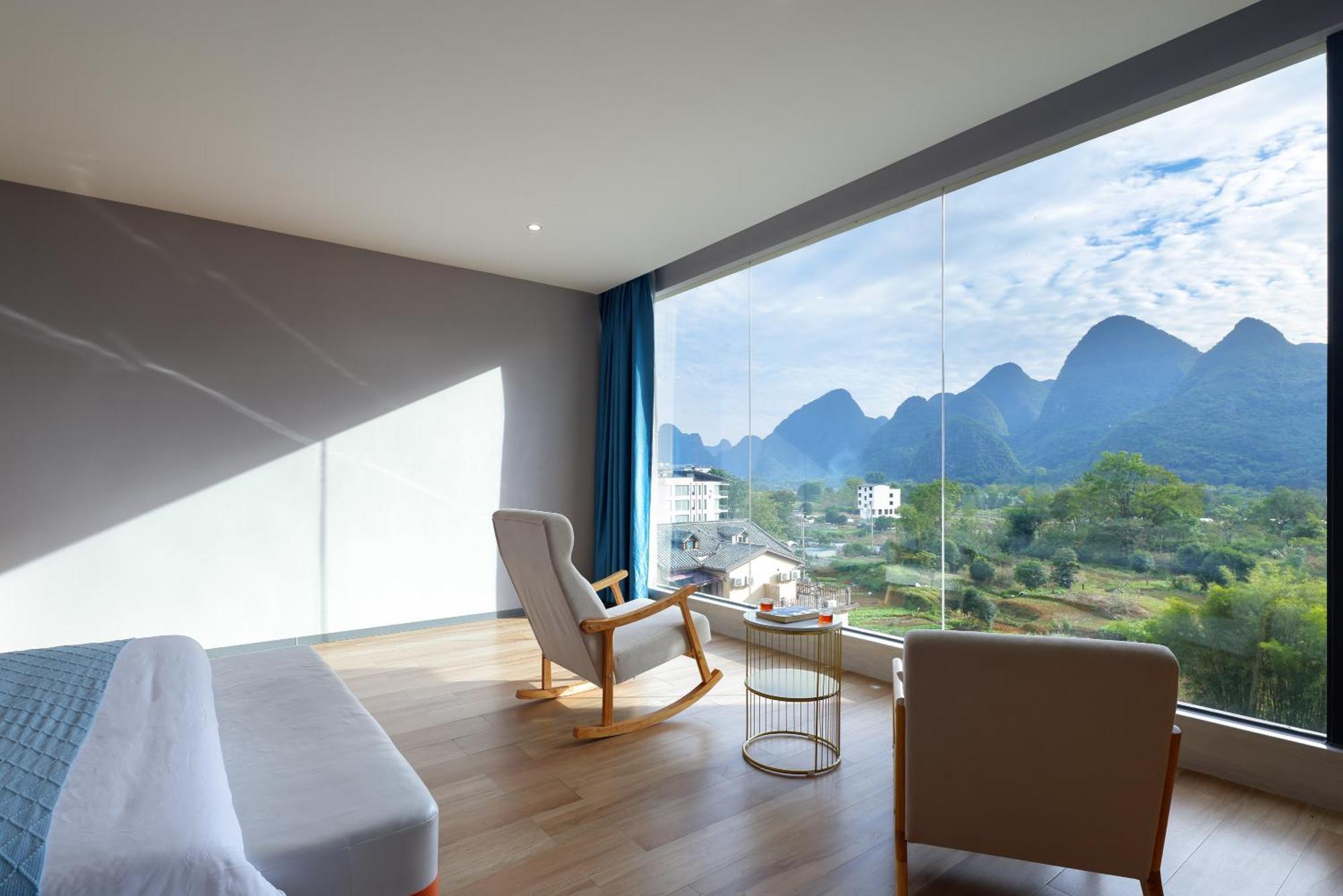 Yangshuo Fortune Lake Inn- One Way Free Pick Up From Airport Or Ts Over 3 Nights Exterior foto