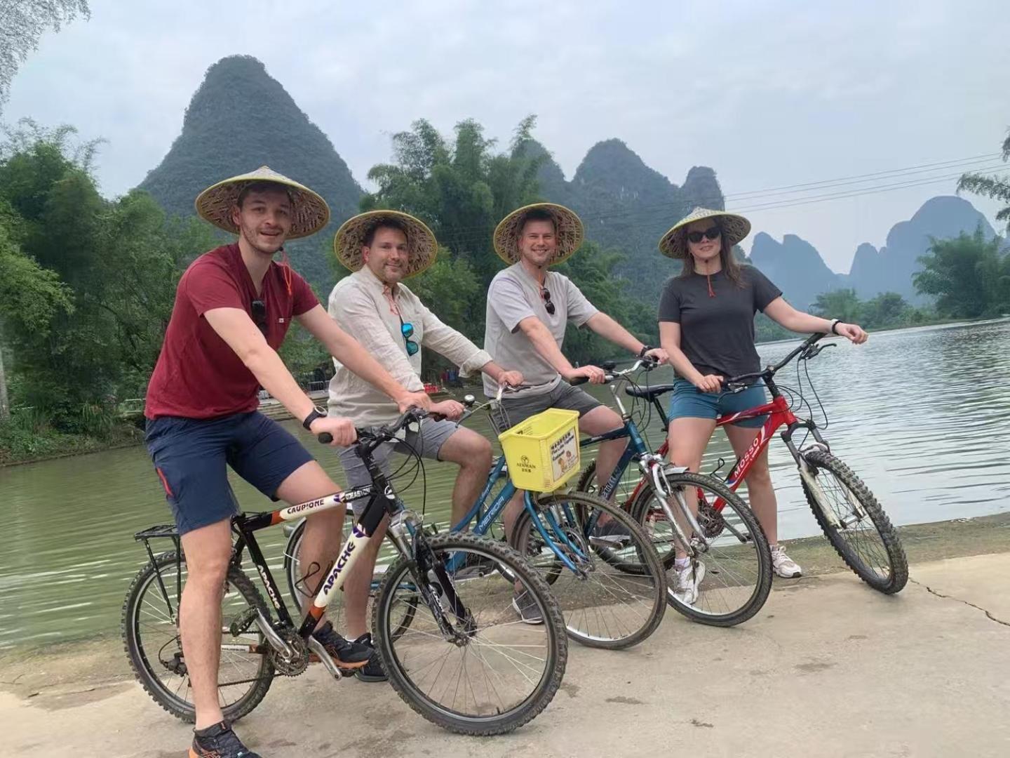 Yangshuo Fortune Lake Inn- One Way Free Pick Up From Airport Or Ts Over 3 Nights Exterior foto