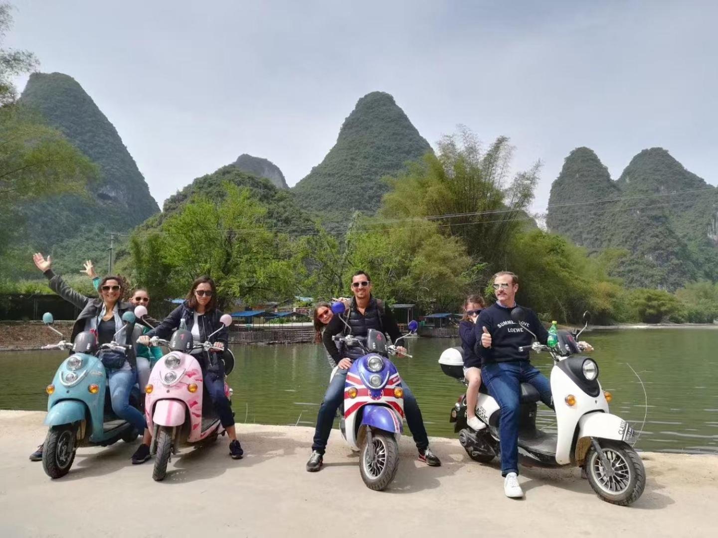 Yangshuo Fortune Lake Inn- One Way Free Pick Up From Airport Or Ts Over 3 Nights Exterior foto