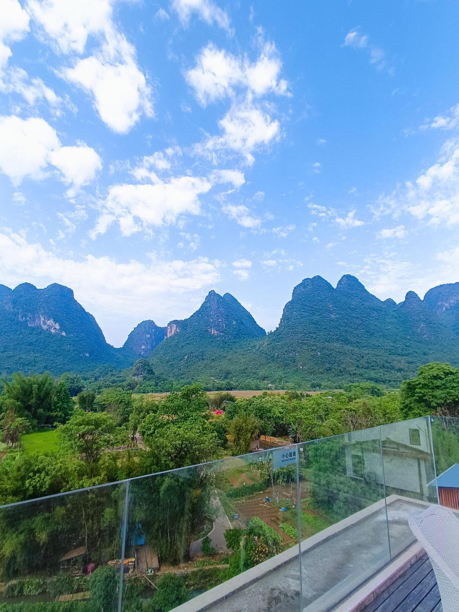 Yangshuo Fortune Lake Inn- One Way Free Pick Up From Airport Or Ts Over 3 Nights Exterior foto