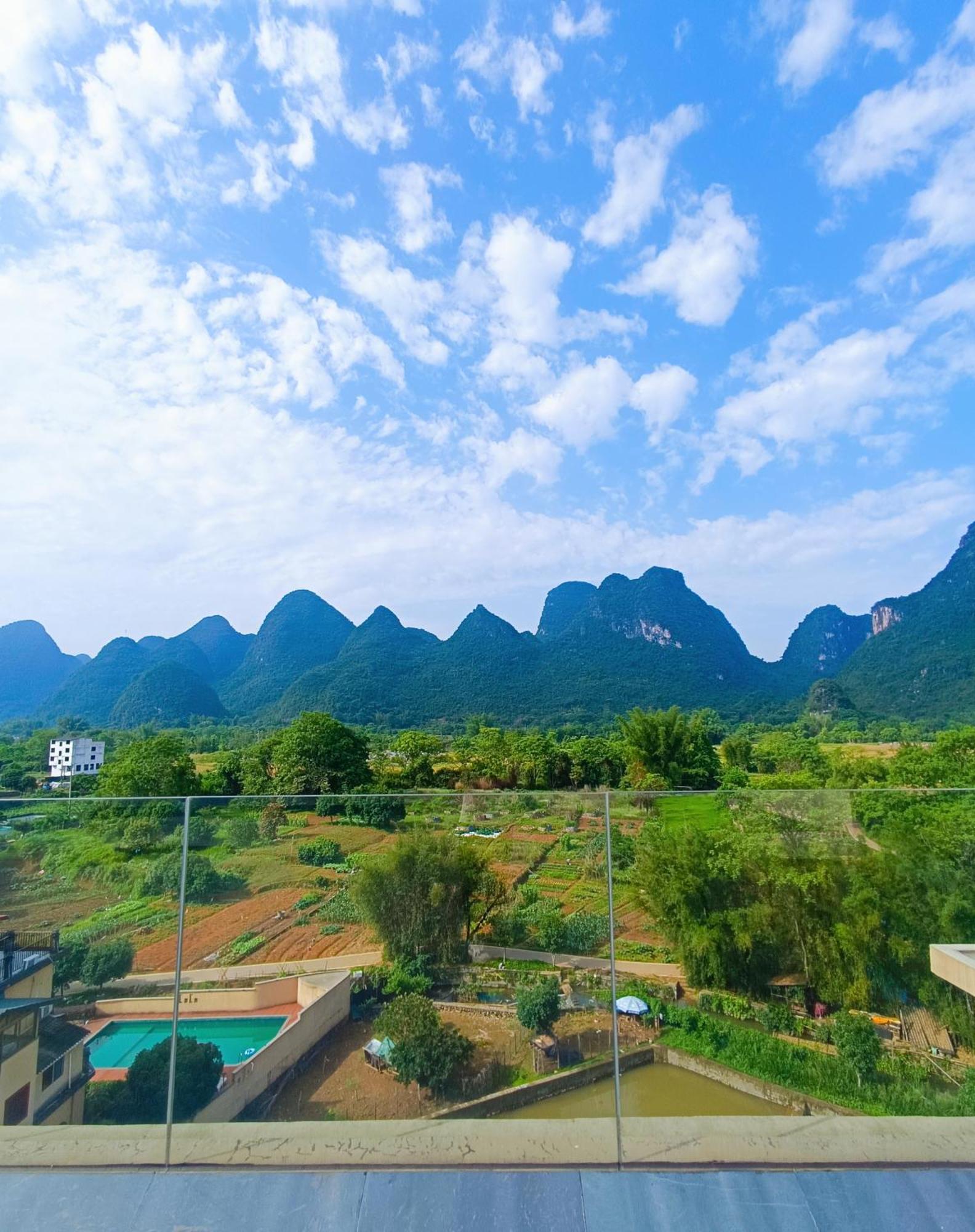 Yangshuo Fortune Lake Inn- One Way Free Pick Up From Airport Or Ts Over 3 Nights Exterior foto