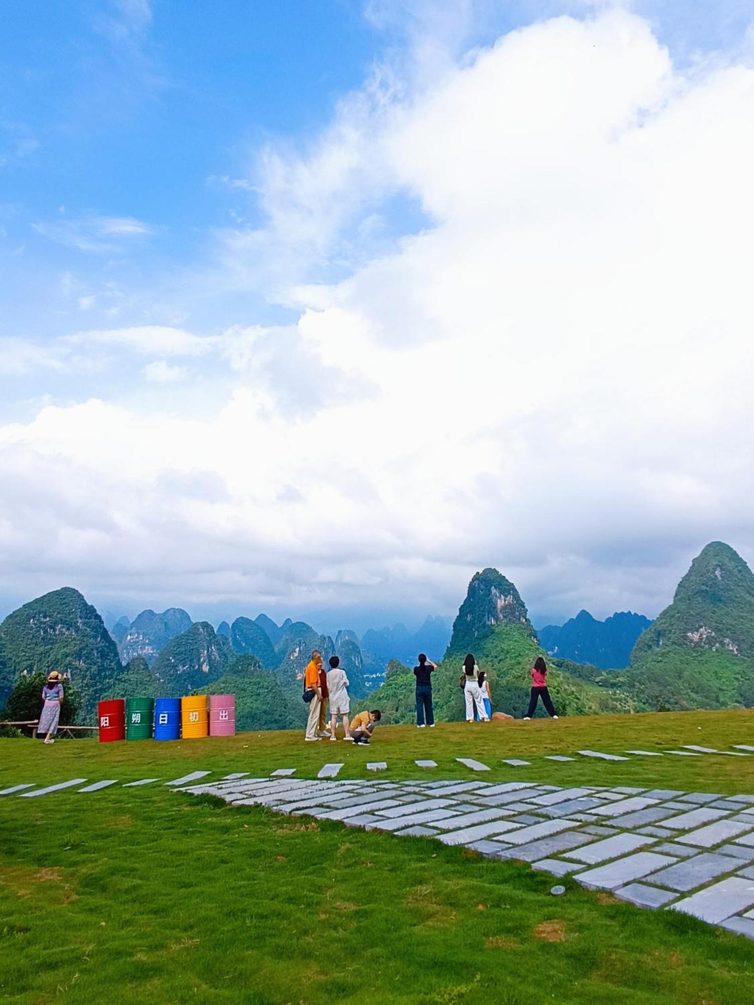 Yangshuo Fortune Lake Inn- One Way Free Pick Up From Airport Or Ts Over 3 Nights Exterior foto
